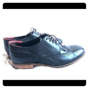 Women’s Leather Oxfords